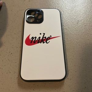 Nike iPhone 13 promax
